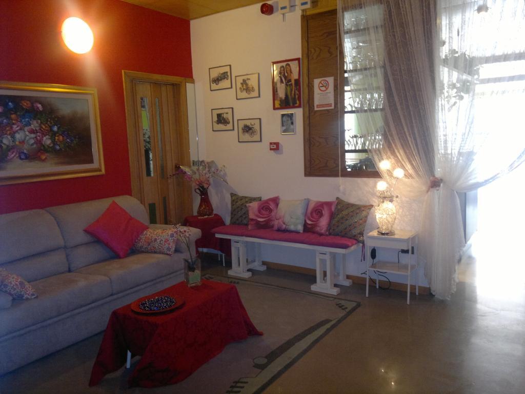 Hotel Simon Rimini Buitenkant foto